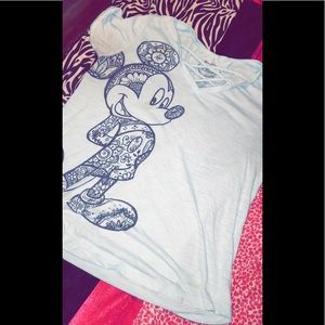 Girl/teen Mickey Mouse shirt